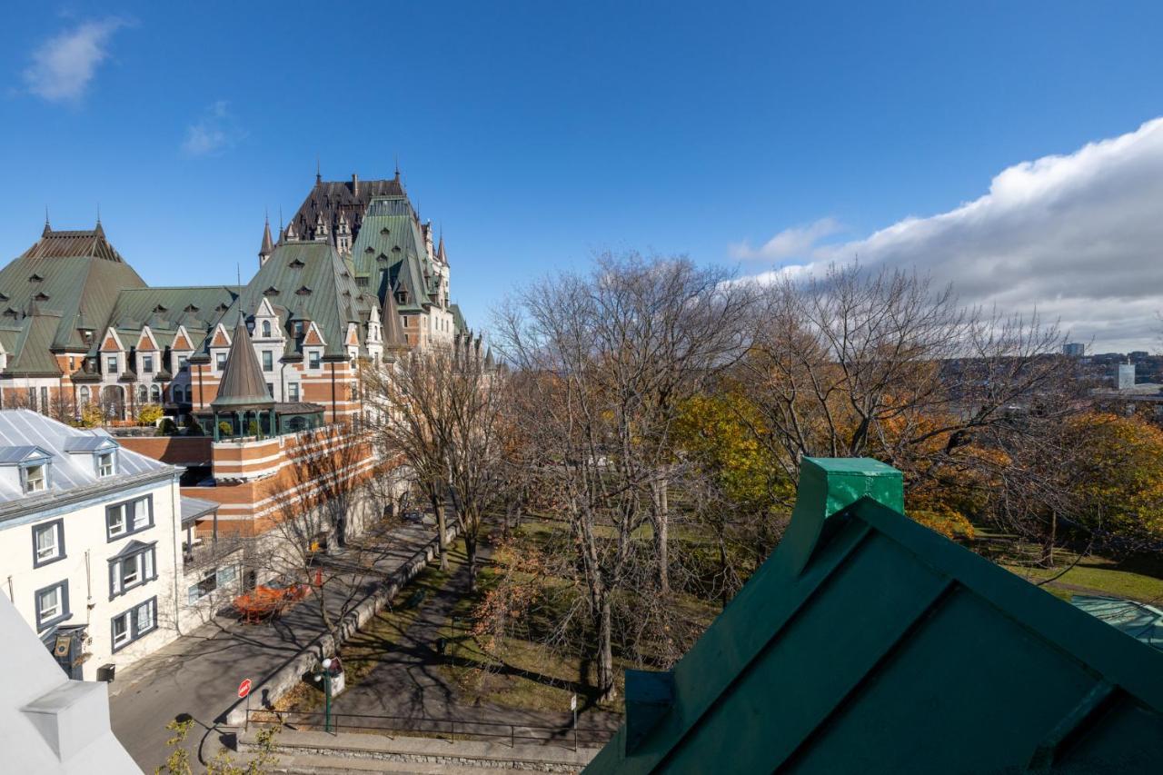 Hotel Manoir Vieux-Quebec Exterior photo